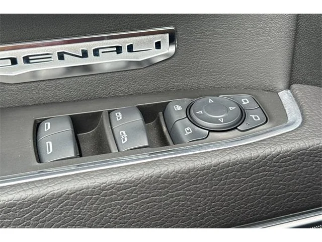 Nuevos GMC SIERRA 1500 à ELK GROVE chez Elk Grove Buick GMC