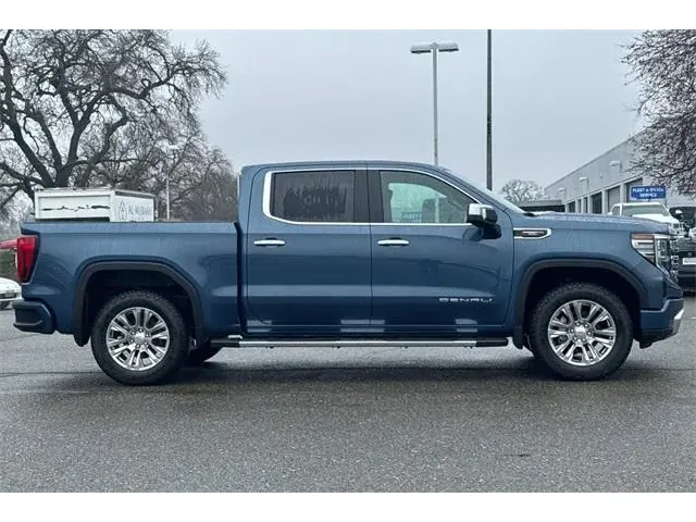 Nuevos GMC SIERRA 1500 à ELK GROVE chez Elk Grove Buick GMC