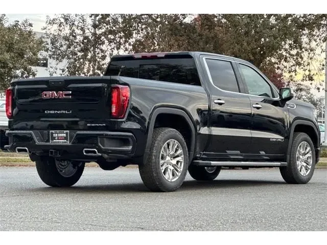 Nuevos GMC SIERRA 1500 à ELK GROVE chez Elk Grove Buick GMC