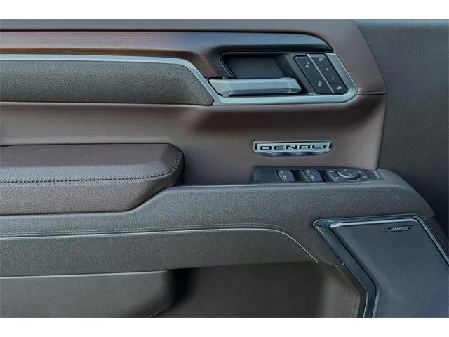 Nuevos GMC SIERRA 1500 à ELK GROVE chez Elk Grove Buick GMC