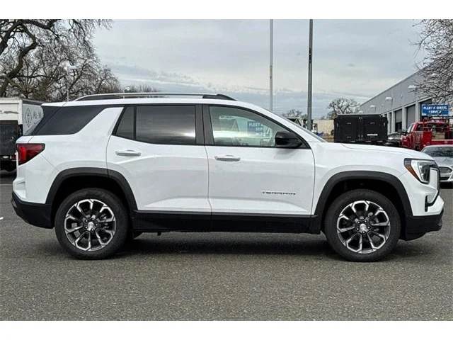 Nuevos GMC TERRAIN à ELK GROVE chez Elk Grove Buick GMC