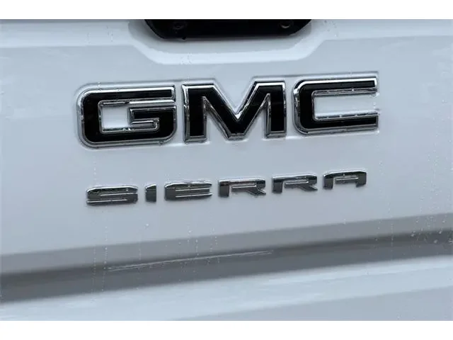 Nuevos GMC SIERRA 1500 à ELK GROVE chez Elk Grove Buick GMC