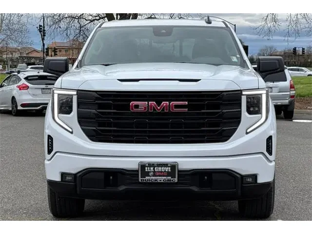 Nuevos GMC SIERRA 1500 à ELK GROVE chez Elk Grove Buick GMC