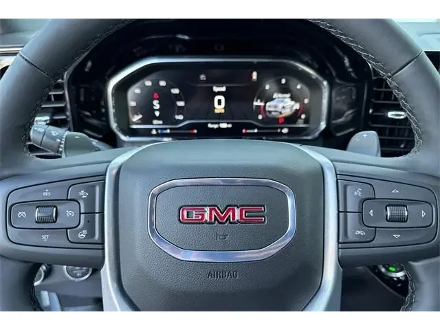 Nuevos GMC SIERRA 1500 à ELK GROVE chez Elk Grove Buick GMC