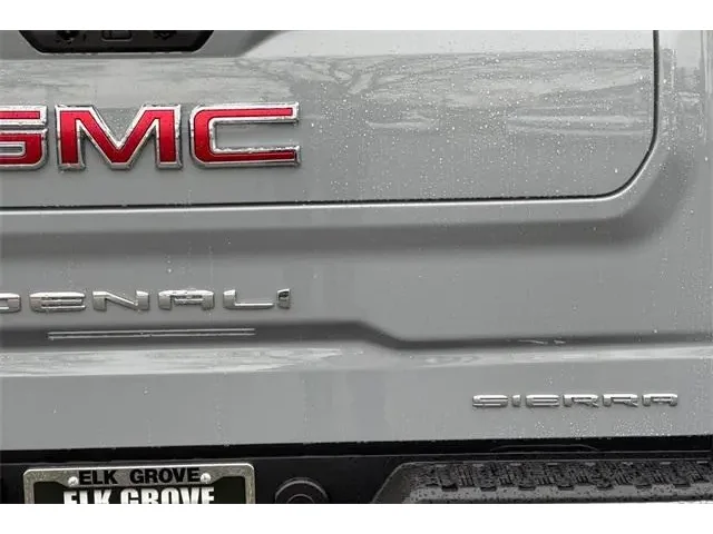 Nuevos GMC SIERRA 1500 à ELK GROVE chez Elk Grove Buick GMC