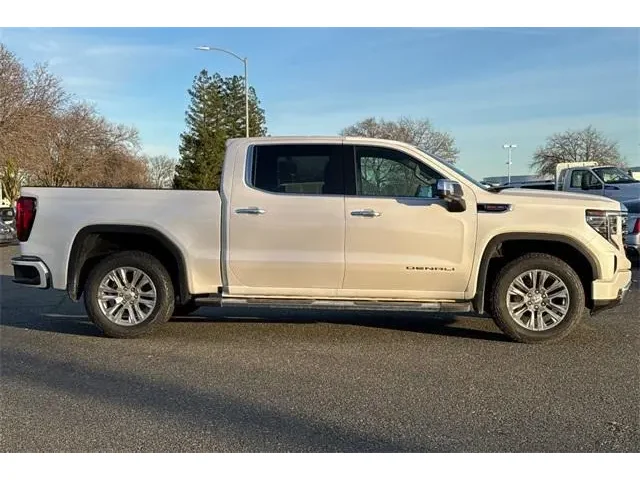 Nuevos GMC SIERRA 1500 à ELK GROVE chez Elk Grove Buick GMC