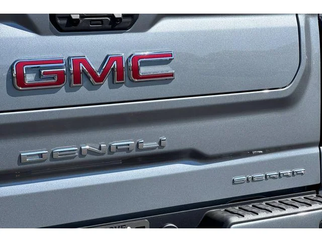 Nuevos GMC SIERRA 1500 à ELK GROVE chez Elk Grove Buick GMC