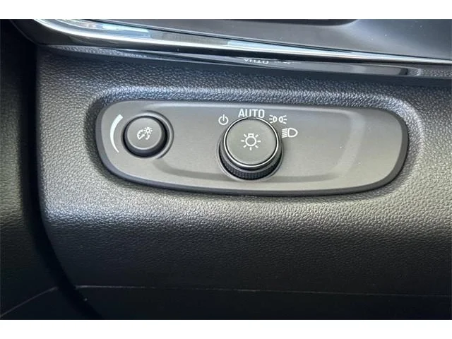 Nuevos BUICK ENVISTA à ELK GROVE chez Elk Grove Buick GMC