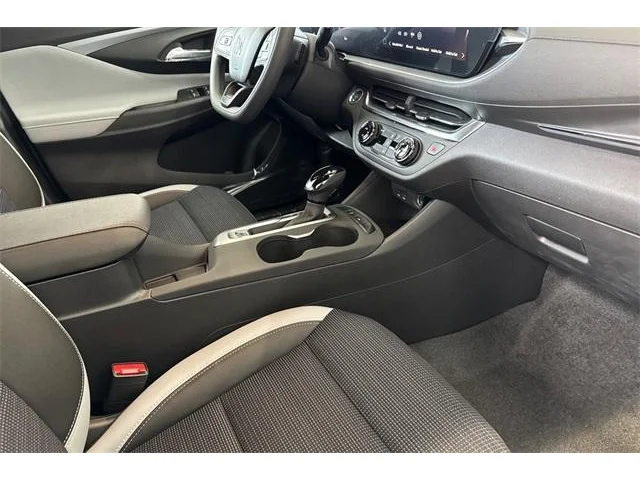 Nuevos BUICK ENVISTA à ELK GROVE chez Elk Grove Buick GMC