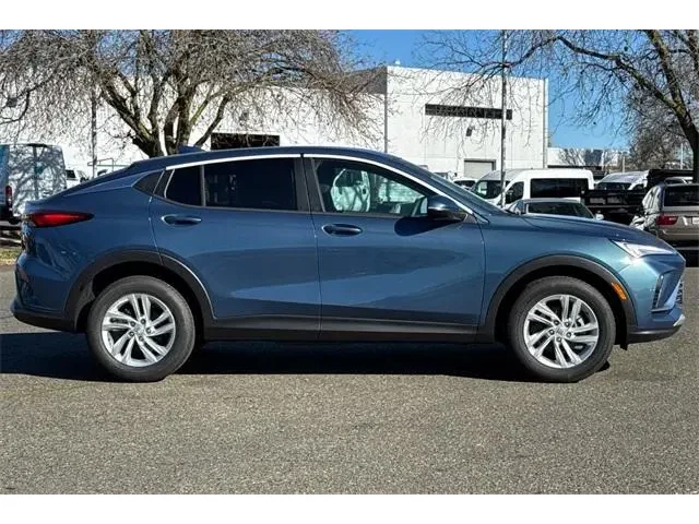 Nuevos BUICK ENVISTA à ELK GROVE chez Elk Grove Buick GMC