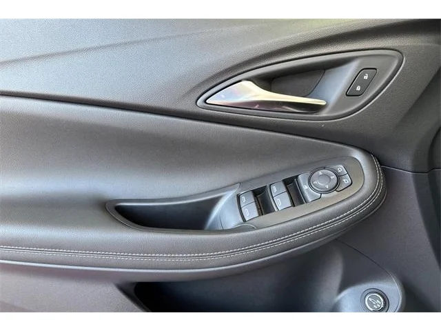 Nuevos BUICK ENCORE GX à ELK GROVE chez Elk Grove Buick GMC