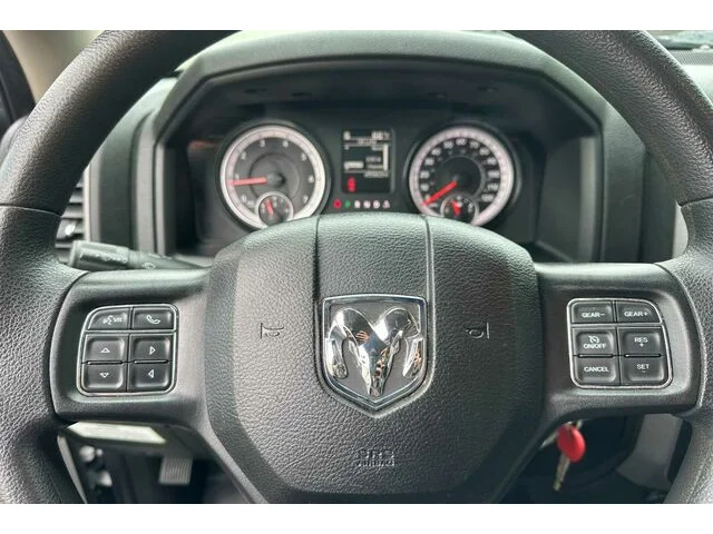 SEMINUEVOS RAM 1500 Classic a Estados en autogozo