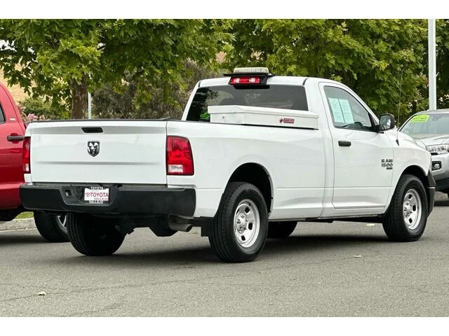 SEMINUEVOS RAM 1500 Classic a Estados en autogozo
