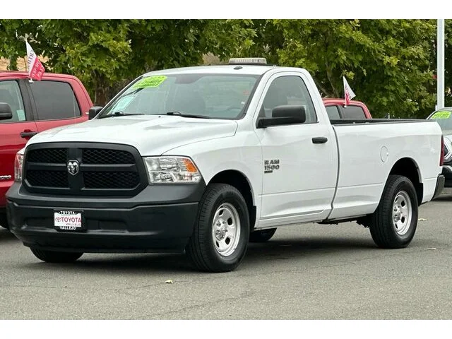 SEMINUEVOS RAM 1500 Classic a Estados en autogozo