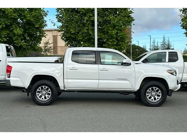 SEMINUEVOS TOYOTA Tacoma Double Cab a Estados en autogozo