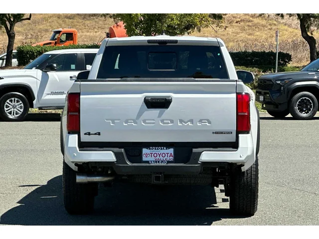 Nuevos TOYOTA TACOMA I-FORCE MAX à Estados chez autogozo