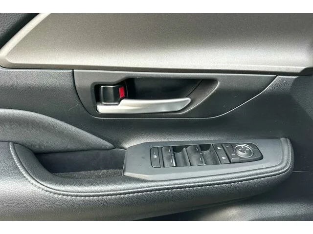 SEMINUEVOS TOYOTA Grand Highlander a Estados en autogozo