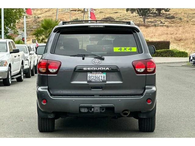 SEMINUEVOS TOYOTA Sequoia a Estados en autogozo