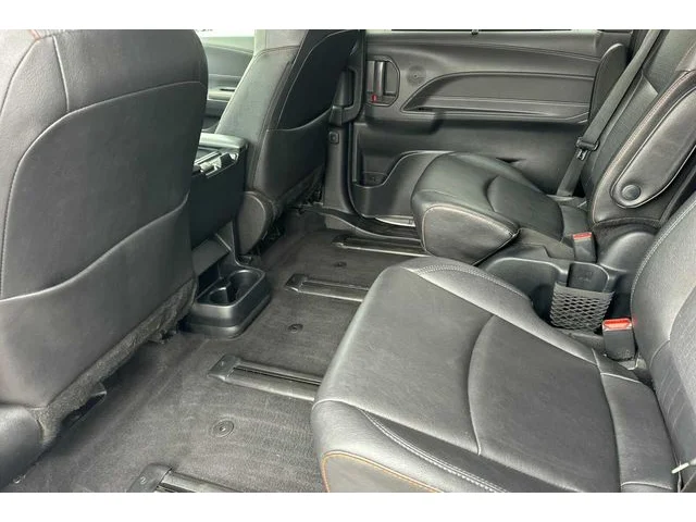 SEMINUEVOS TOYOTA Sienna a Estados en autogozo
