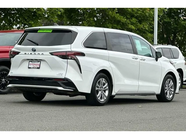 SEMINUEVOS TOYOTA Sienna a Estados en autogozo