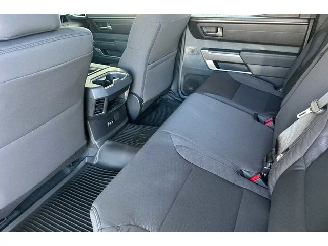 Nuevos TOYOTA TUNDRA CREWMAX 4X4 à Estados chez autogozo
