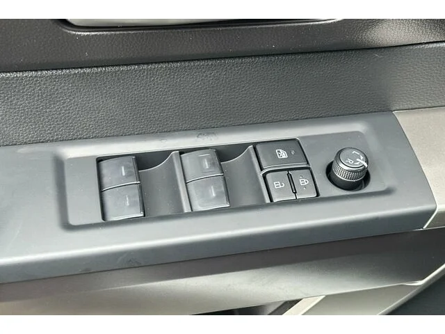Nuevos TOYOTA TUNDRA CREWMAX 4X4 à Estados chez autogozo