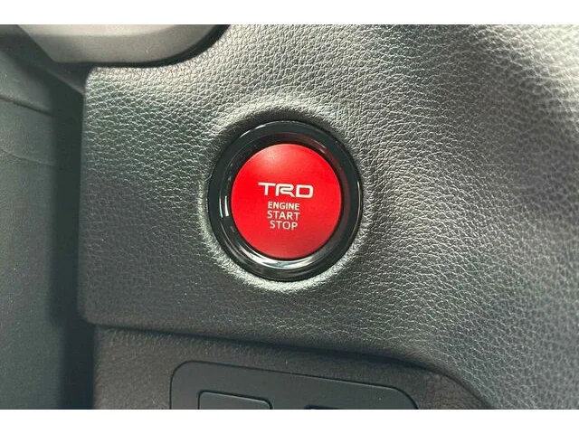 Nuevos TOYOTA TUNDRA CREWMAX 4X4 à Estados chez autogozo