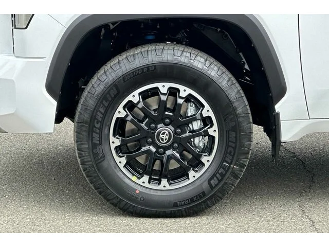 Nuevos TOYOTA TUNDRA CREWMAX 4X4 à Estados chez autogozo