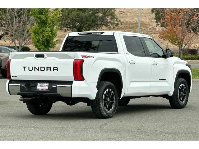 Nuevos TOYOTA TUNDRA CREWMAX 4X4 à Estados chez autogozo