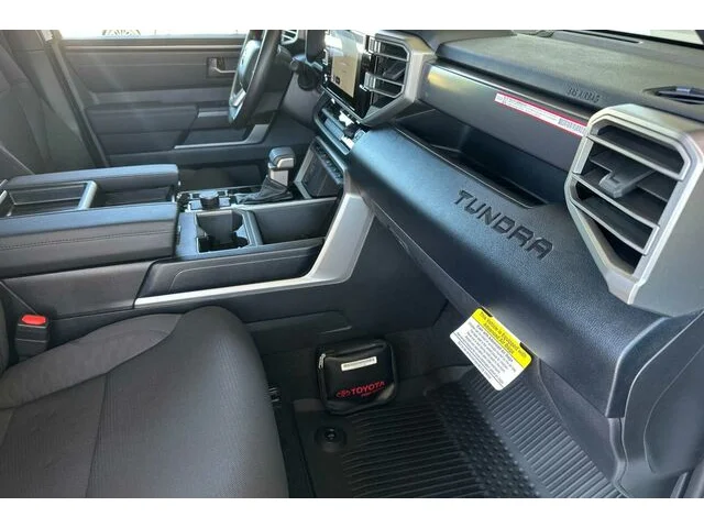 Nuevos TOYOTA TUNDRA CREWMAX 4X4 à Estados chez autogozo