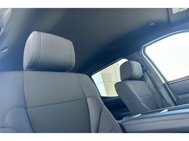 Nuevos TOYOTA TUNDRA CREWMAX 4X4 à Estados chez autogozo