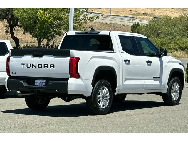 Nuevos TOYOTA TUNDRA CREWMAX 4X4 à Estados chez autogozo