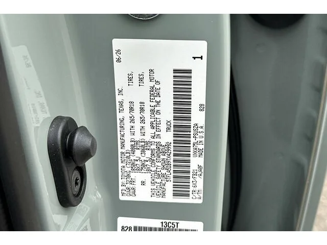 Nuevos TOYOTA TUNDRA CREWMAX 4X4 à Estados chez autogozo