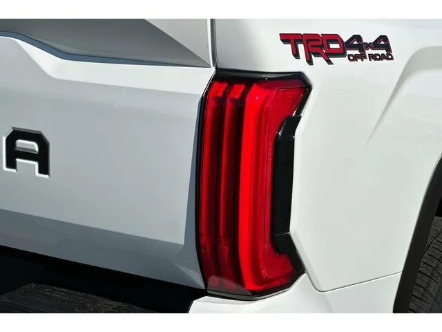 Nuevos TOYOTA TUNDRA CREWMAX 4X4 à Estados chez autogozo