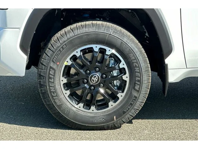 Nuevos TOYOTA TUNDRA CREWMAX 4X4 à Estados chez autogozo
