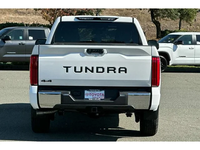 Nuevos TOYOTA TUNDRA CREWMAX 4X4 à Estados chez autogozo