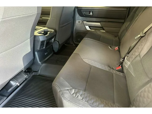 Nuevos TOYOTA TUNDRA CREWMAX 4X4 à Estados chez autogozo