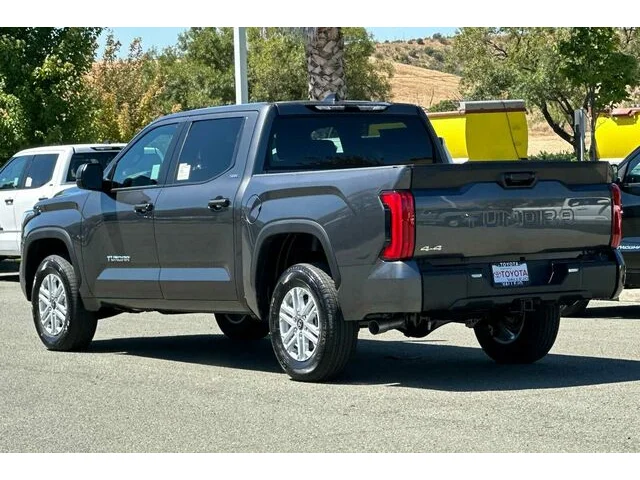 Nuevos TOYOTA TUNDRA CREWMAX 4X4 à Estados chez autogozo