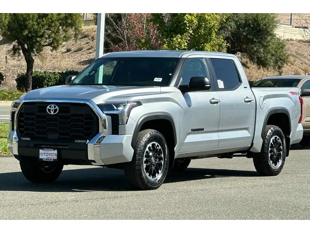 Nuevos TOYOTA TUNDRA CREWMAX 4X4 à Estados chez autogozo