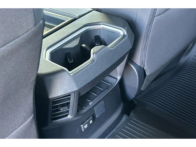 Nuevos TOYOTA TUNDRA CREWMAX 4X4 à Estados chez autogozo