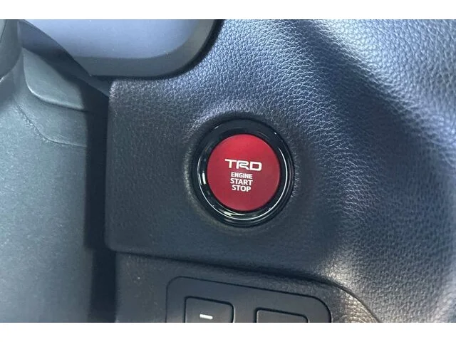 Nuevos TOYOTA TUNDRA CREWMAX 4X4 à Estados chez autogozo
