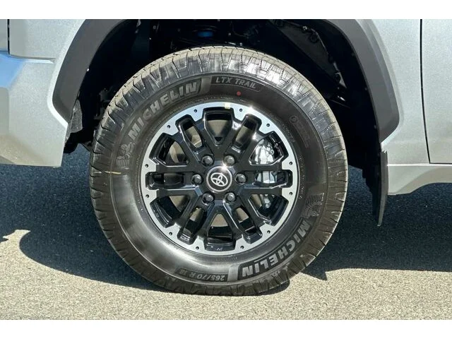 Nuevos TOYOTA TUNDRA CREWMAX 4X4 à Estados chez autogozo