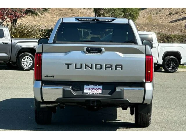 Nuevos TOYOTA TUNDRA CREWMAX 4X4 à Estados chez autogozo