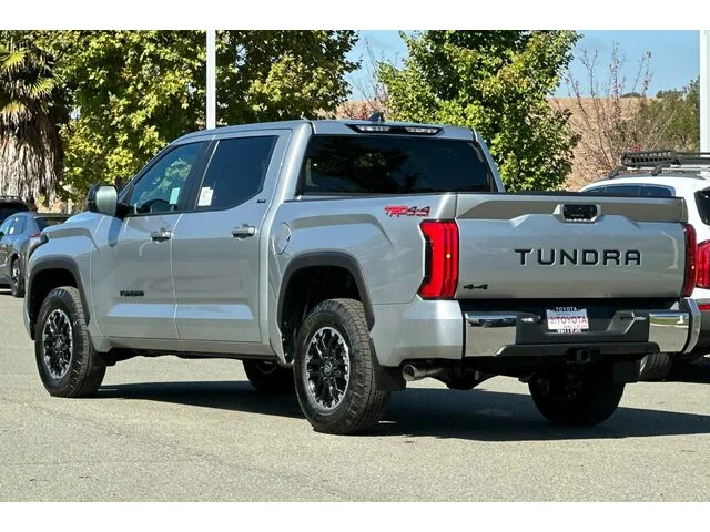 Nuevos TOYOTA TUNDRA CREWMAX 4X4 à Estados chez autogozo