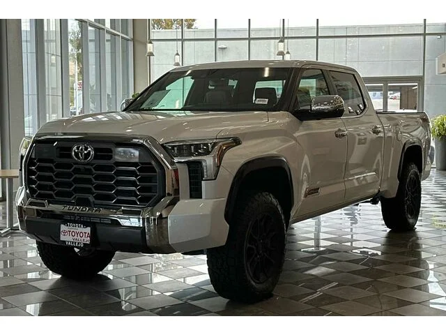 Nuevos TOYOTA TUNDRA CREWMAX 4X4 à Estados chez autogozo