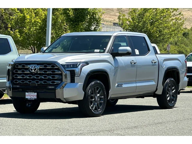 Nuevos TOYOTA TUNDRA CREWMAX 4X4 à Estados chez autogozo