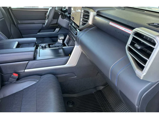 Nuevos TOYOTA TUNDRA CREWMAX 4X4 à Estados chez autogozo