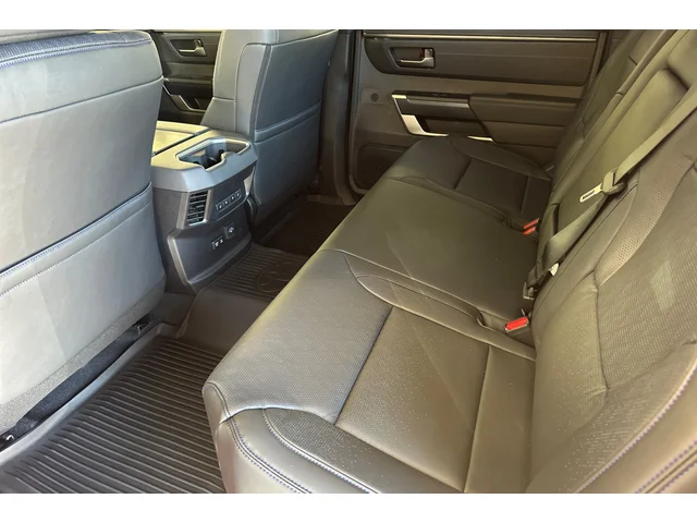 Nuevos TOYOTA TUNDRA CREWMAX 4X4 à Estados chez autogozo