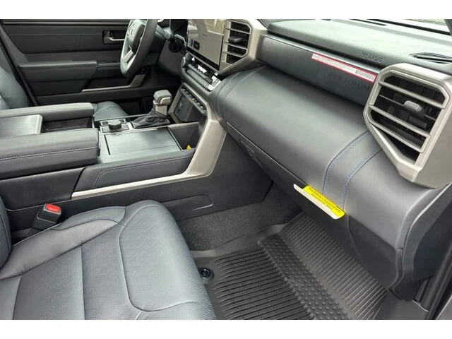 Nuevos TOYOTA TUNDRA CREWMAX 4X4 à Estados chez autogozo
