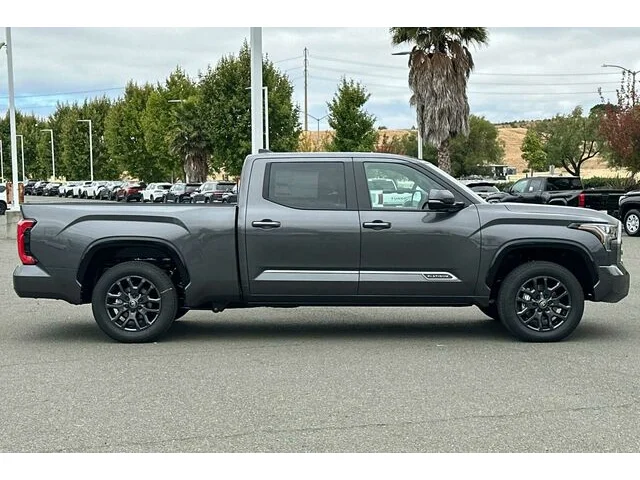 Nuevos TOYOTA TUNDRA CREWMAX 4X4 à Estados chez autogozo